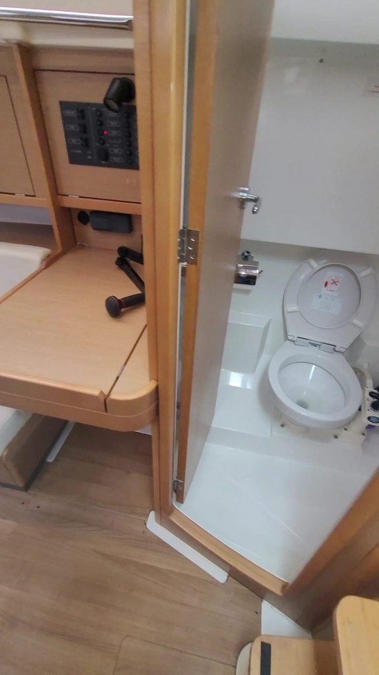 Jeanneau Sun Odyssey 319 usata in vendita