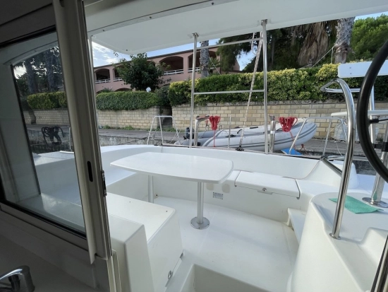 Lagoon 380 usata in vendita