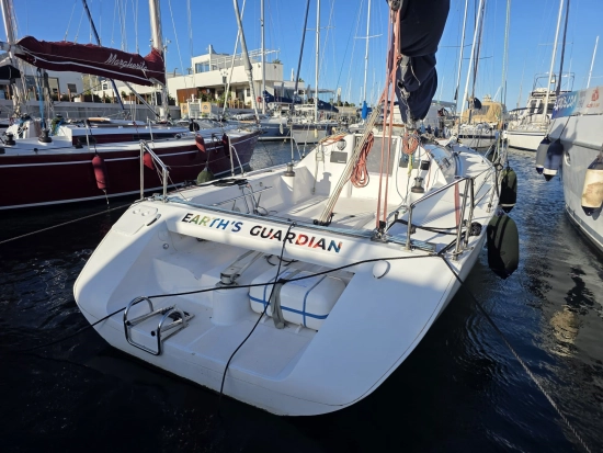 Maxi Dolphin Giro 34’ One Design usata in vendita