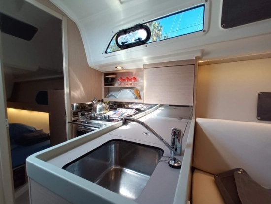 Beneteau Oceanis 30.1 usado à venda