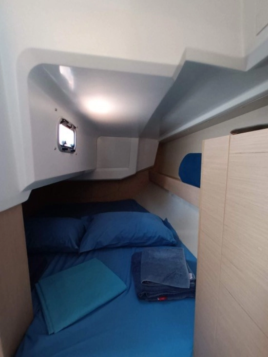 Beneteau Oceanis 30.1 usado à venda