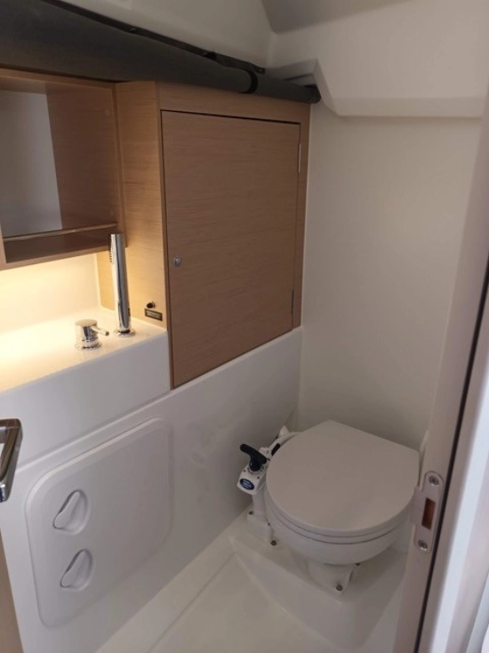 Beneteau Oceanis 30.1 usado à venda
