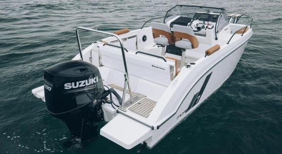 Beneteau Flyer 7 SUNdeck novos à venda