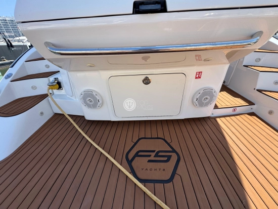 FS Yachts 360 usado à venda