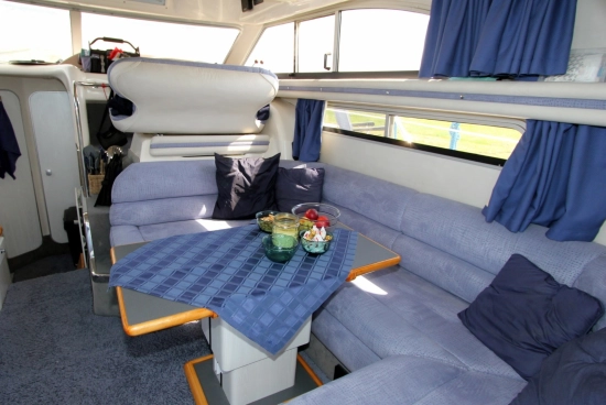Sealine 350 Flybridge usata in vendita