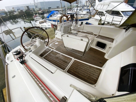 Jeanneau Sun Odyssey 439 usado à venda
