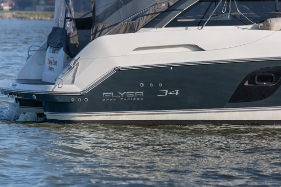 Beneteau Flyer Gran Turismo 34 usado à venda