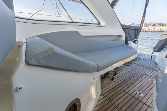 Beneteau Flyer Gran Turismo 34 usado à venda