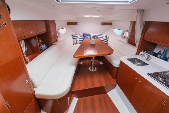 Beneteau Flyer Gran Turismo 34 usado à venda