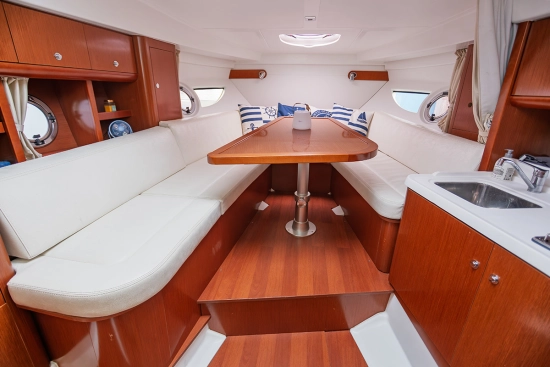 Beneteau Flyer Gran Turismo 34 usado à venda