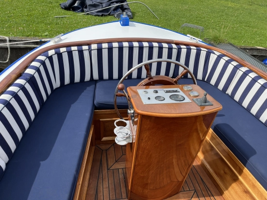 Sloep Van Seinen ( 200 Uur) Marine 800 de segunda mano en venta