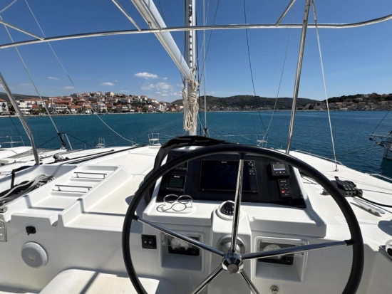 Lagoon 450 usata in vendita