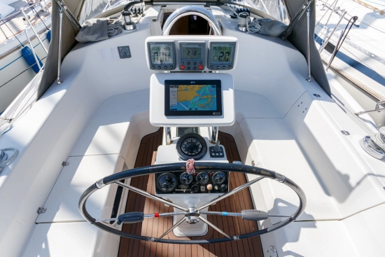 Catalina Yachts 375 usata in vendita