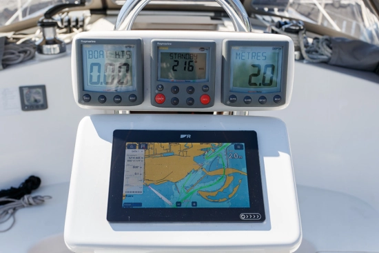 Catalina Yachts 375 usata in vendita