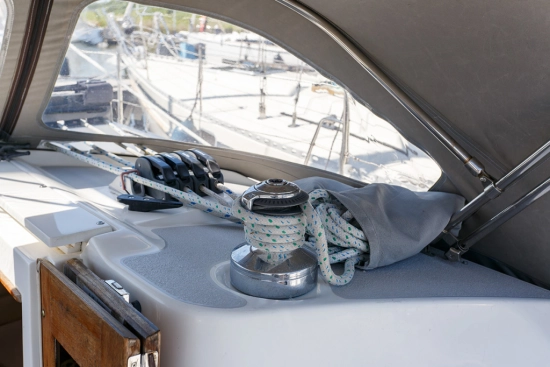 Catalina Yachts 375 usata in vendita