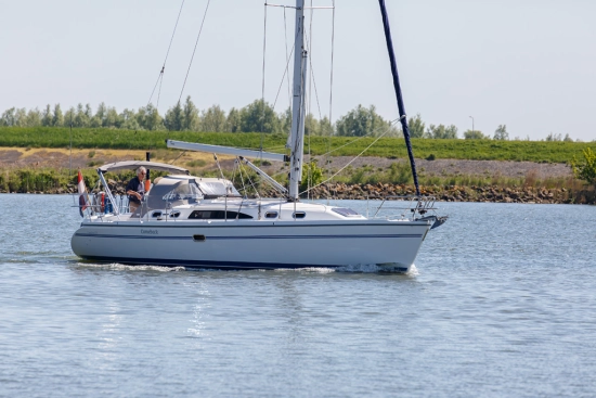 Catalina Yachts 375 usata in vendita