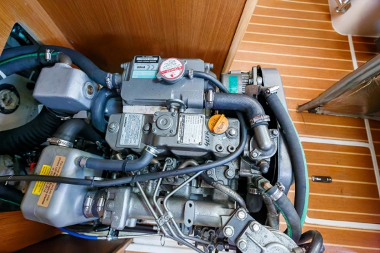 Catalina Yachts 375 usata in vendita