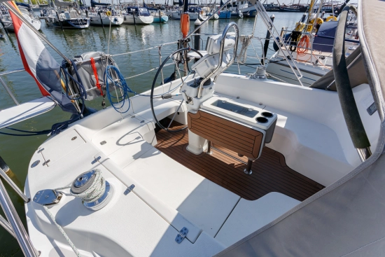 Catalina Yachts 375 usata in vendita