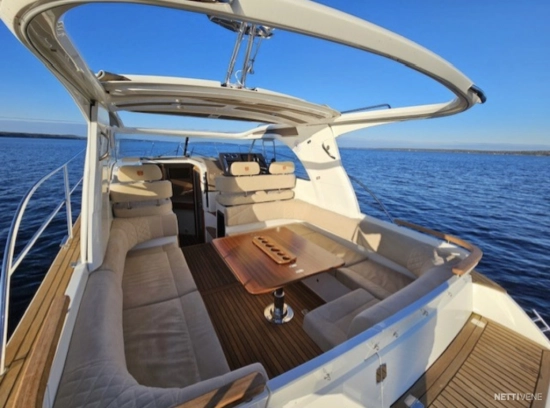 Marex 310 Sun Cruiser de segunda mano en venta