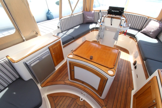 Intercruiser 27 Cabin usata in vendita