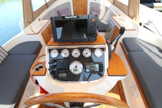 Intercruiser 27 Cabin usata in vendita