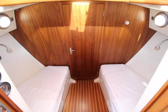 Intercruiser 27 Cabin usata in vendita