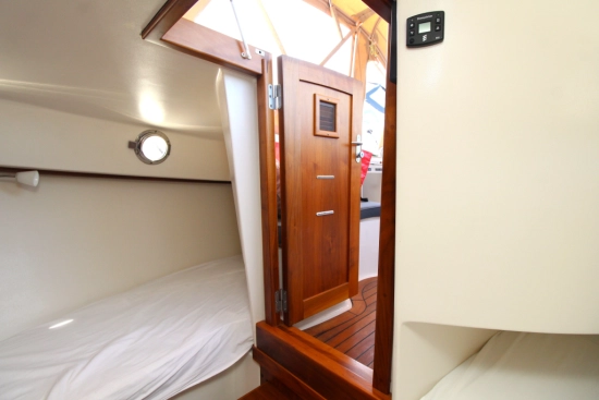 Intercruiser 27 Cabin usata in vendita