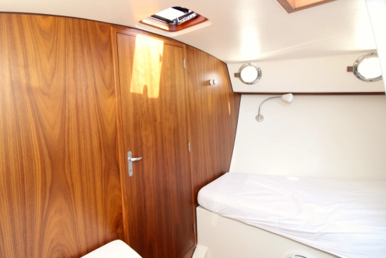 Intercruiser 27 Cabin usata in vendita