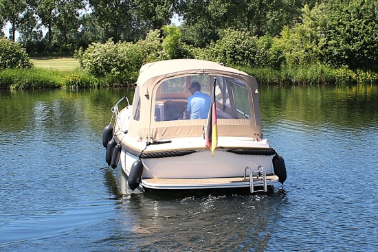 Intercruiser 27 Cabin usata in vendita