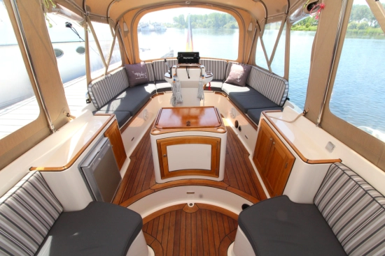 Intercruiser 27 Cabin usata in vendita