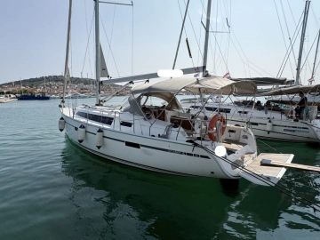 Bavaria Yachts Cruiser 41 usado à venda