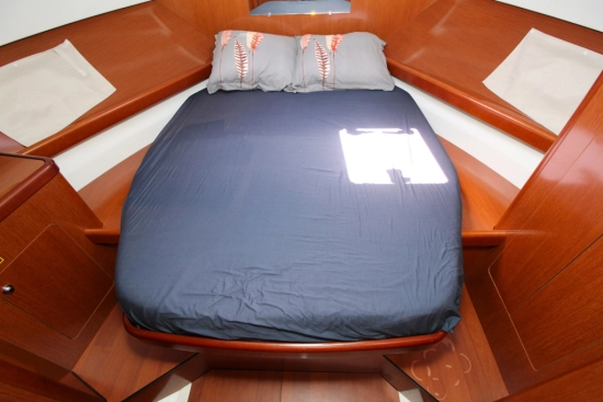 Beneteau Antares 30 Fly usado à venda
