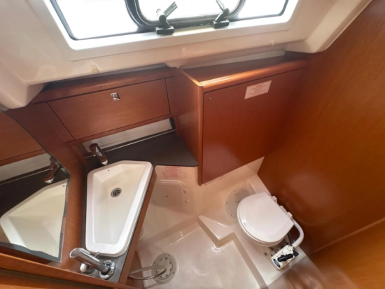 Bavaria Yachts Cruiser 34 de segunda mano en venta