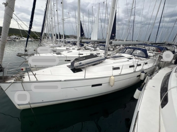 Bavaria Yachts Cruiser 45 usado à venda