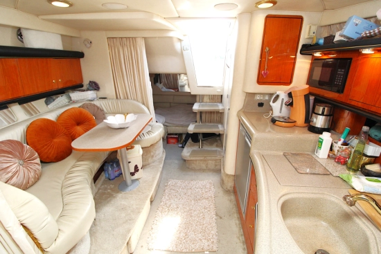 Sea Ray Sundancer 340 usado à venda