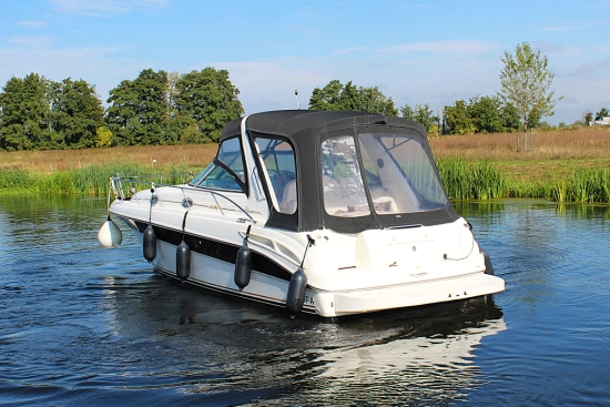 Sea Ray Sundancer 340 usado à venda