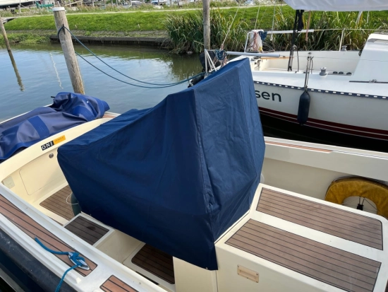 ONJ 820 Tender usado à venda