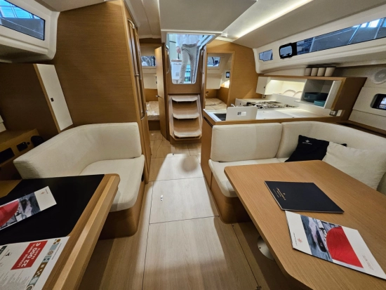 Jeanneau Sun Odyssey 415 nuova in vendita