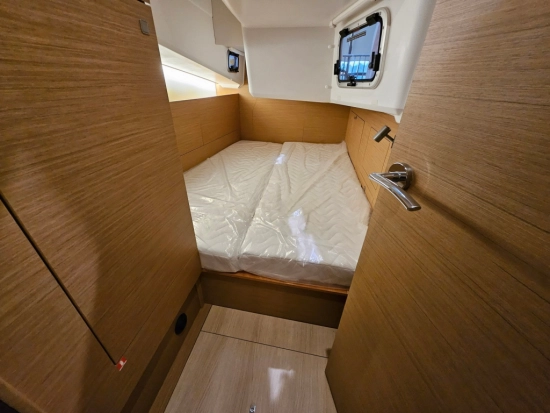 Jeanneau Sun Odyssey 415 nuova in vendita