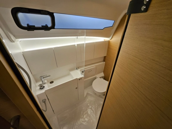 Jeanneau Sun Odyssey 415 nuova in vendita