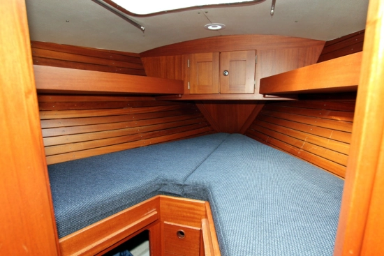 Hallberg Rassy 352 usata in vendita