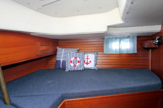 Hallberg Rassy 352 usata in vendita