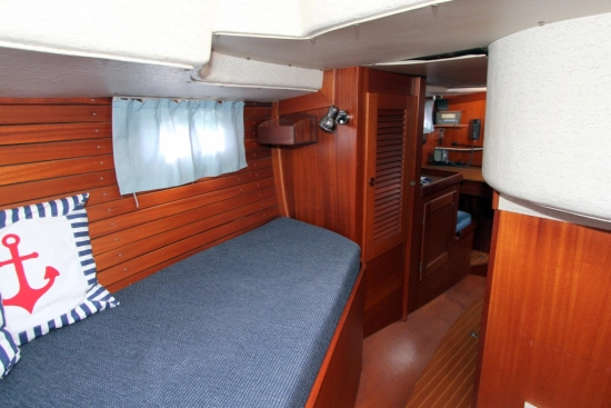 Hallberg Rassy 352 usata in vendita