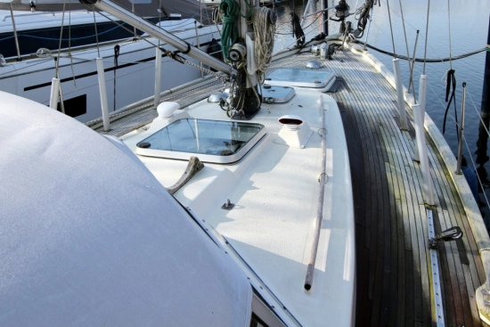 Hallberg Rassy 352 usata in vendita