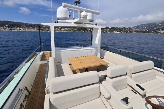 Delta Powerboats 88 Carbon usado à venda