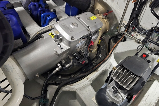 Delta Powerboats 88 Carbon usado à venda