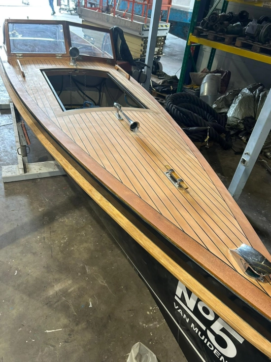 Regina af Vindo Autoboot de segunda mano en venta