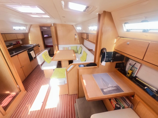 Bavaria Yachts 40 Cruiser usata in vendita