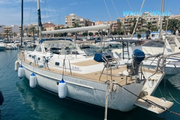 Beneteau Oceanis 42 CC usado à venda