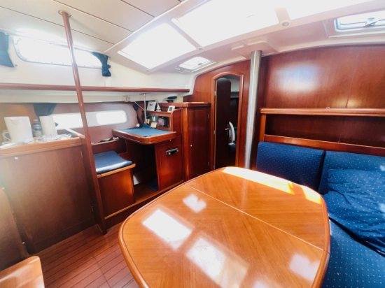 Beneteau Oceanis 42 CC usado à venda